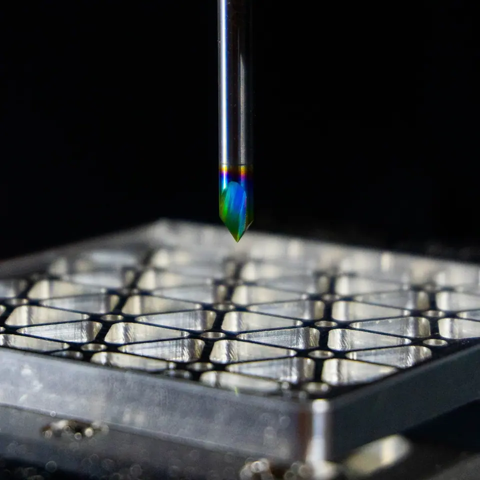 Lattice grid — CNC milling